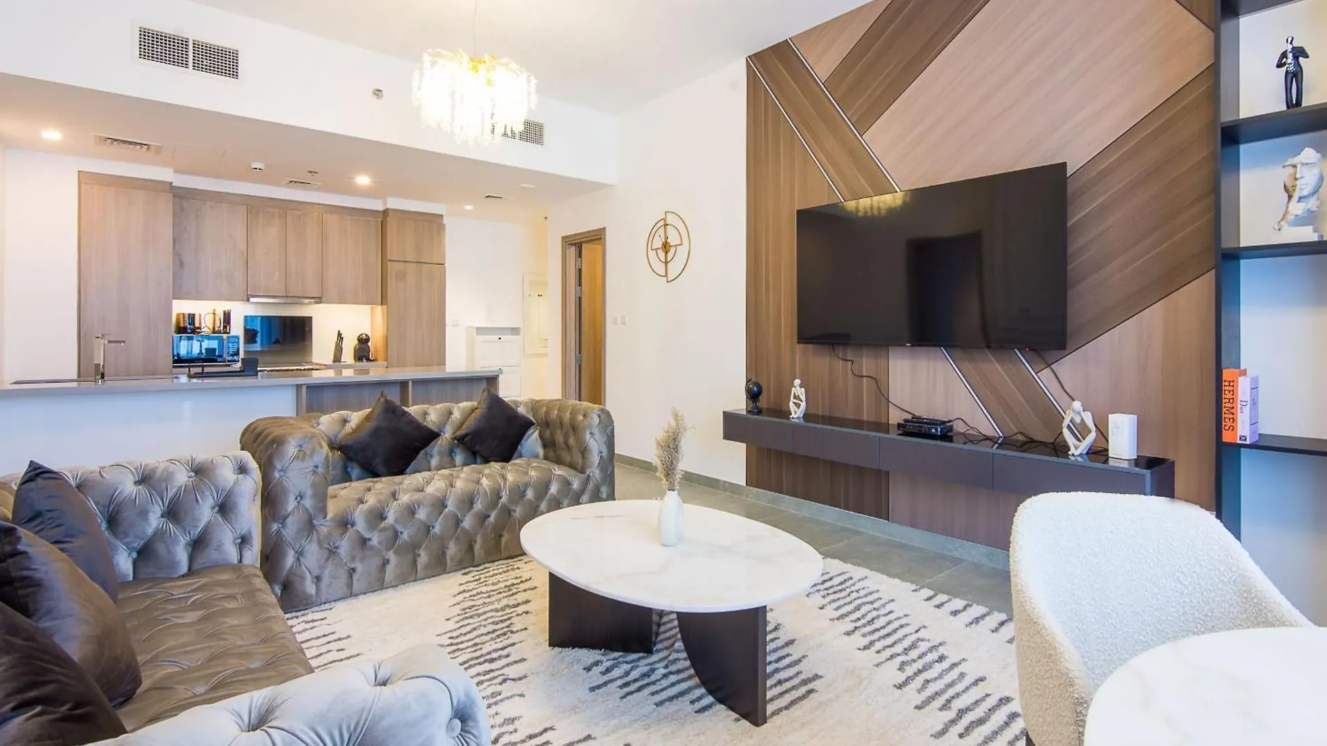 Stella Maris, Dubai Marina- Luxurious 1-Br Apartment